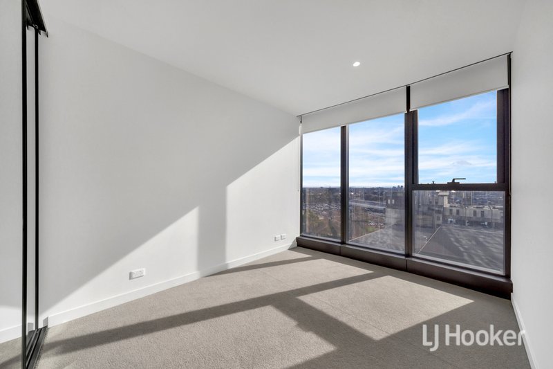 Photo - 1002/157 A'Beckett Street, Melbourne VIC 3000 - Image 4