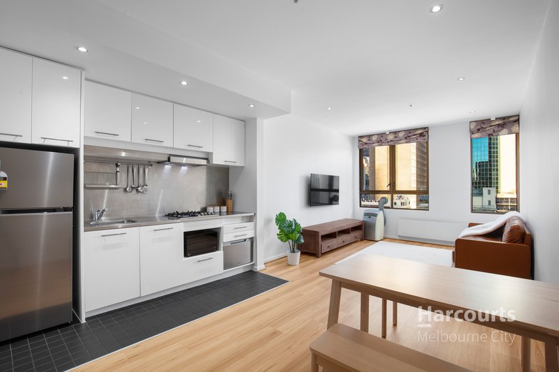 Photo - 1002/225 Elizabeth Street, Melbourne VIC 3000 - Image 2