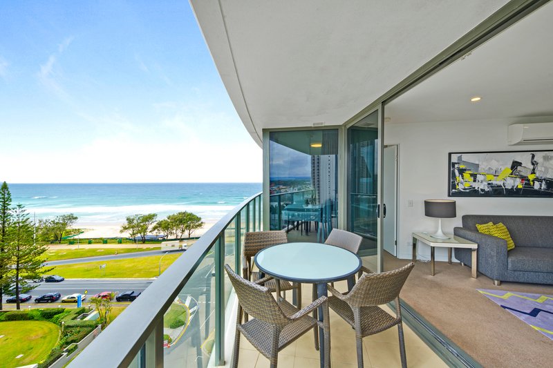 Photo - 1002/3440 Surfers Paradise Boulevard, Surfers Paradise QLD 4217 - Image 2