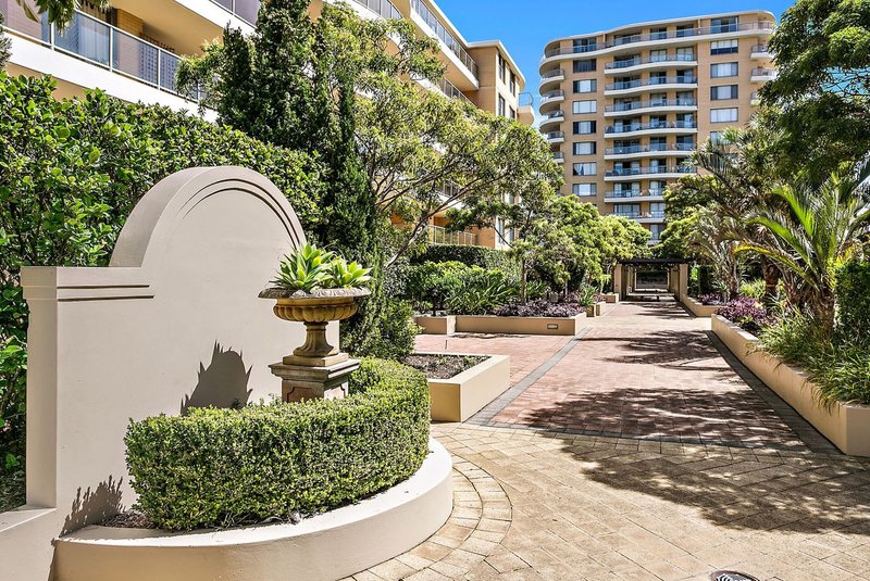 Photo - 1002/5 Rockdale Plaza Drive, Rockdale NSW 2216 - Image 11