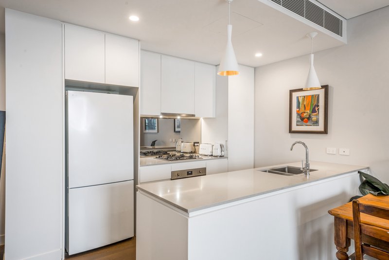 Photo - 1002/8 General Boulevard, Edmondson Park NSW 2174 - Image 5