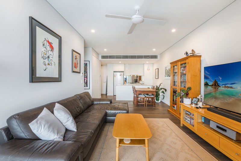 Photo - 1002/8 General Boulevard, Edmondson Park NSW 2174 - Image 10