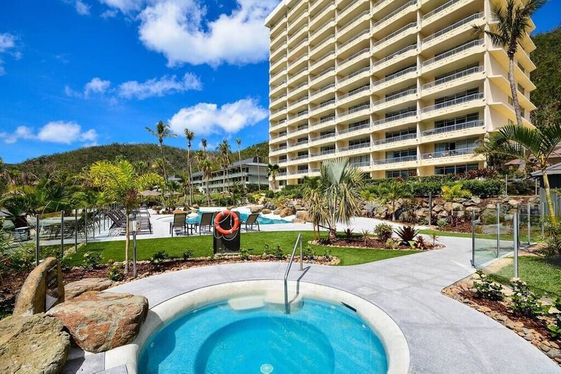 Photo - 1003 E/14 Resort Drive, Whitsunday Apartments , Hamilton Island QLD 4803 - Image 9