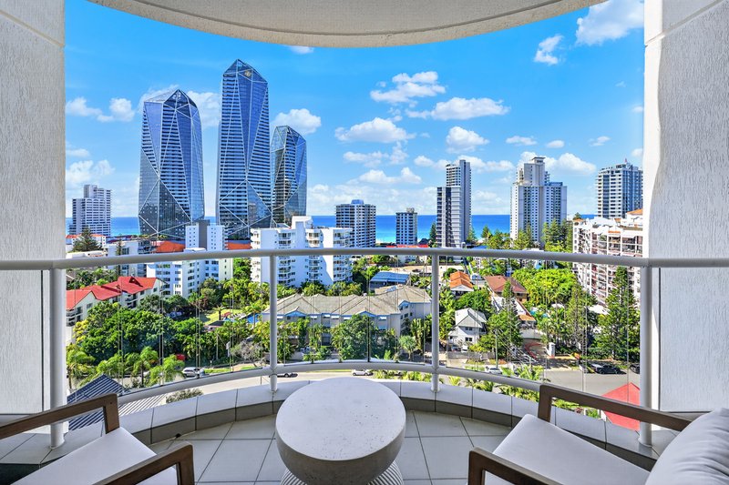 Photo - 1003/2801 Gold Coast Highway, Surfers Paradise QLD 4217 - Image 2