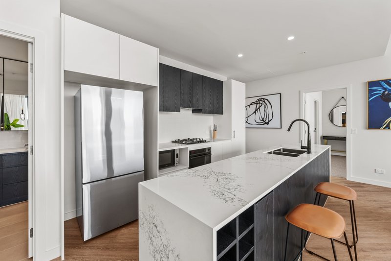 Photo - 1003/59 Meron Street, Southport QLD 4215 - Image 5