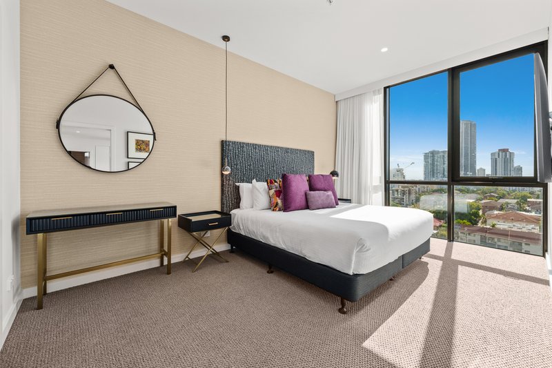 Photo - 1003/59 Meron Street, Southport QLD 4215 - Image 6