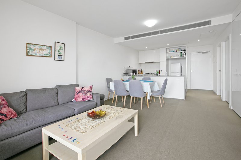 Photo - 1003/8 Marmion Place, Docklands VIC 3008 - Image 3