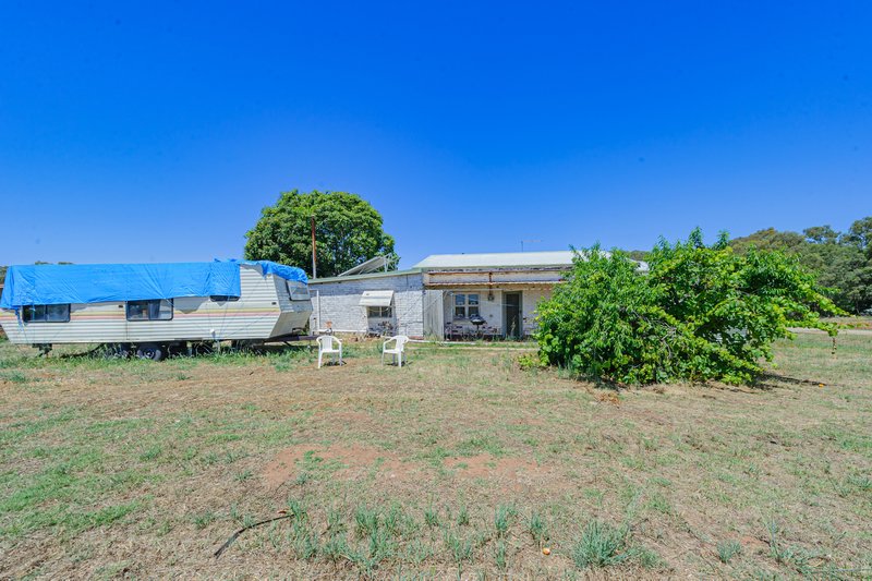 Photo - 1004 Great Northern Highway, Millendon WA 6056 - Image 25