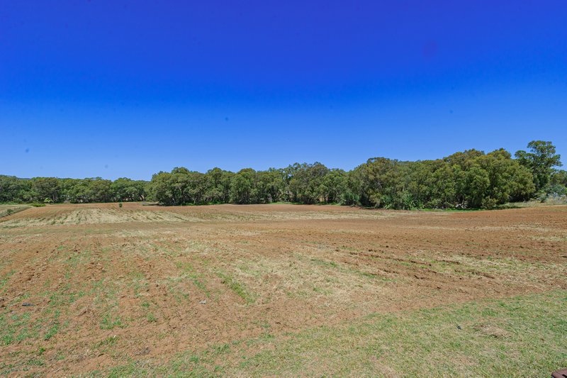 Photo - 1004 Great Northern Highway, Millendon WA 6056 - Image 31