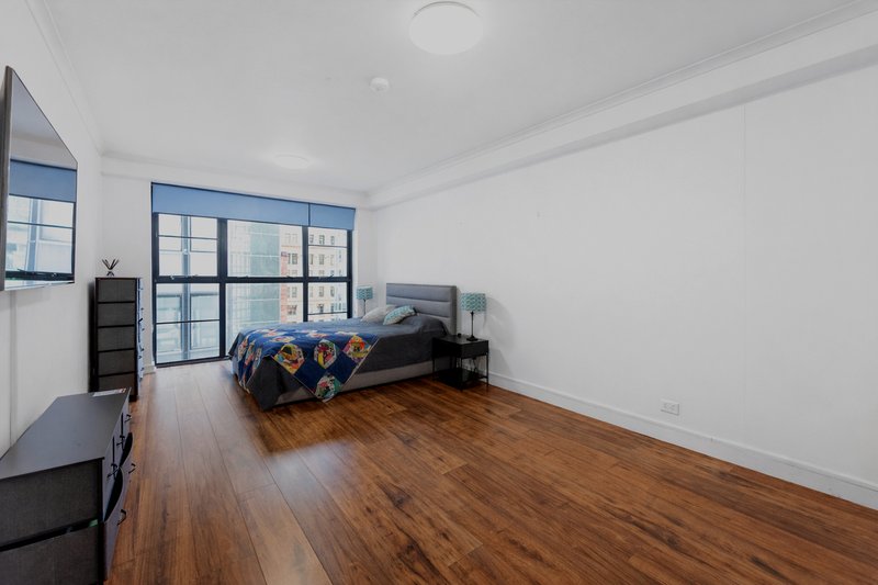 Photo - 1004/5 Hosking Place, Sydney NSW 2000 - Image 3