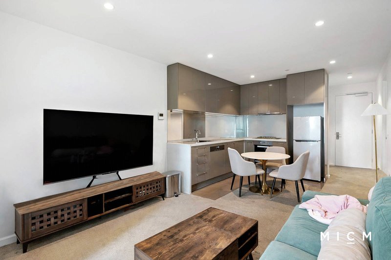 Photo - 1005/1 Balston Street, Southbank VIC 3006 - Image 2