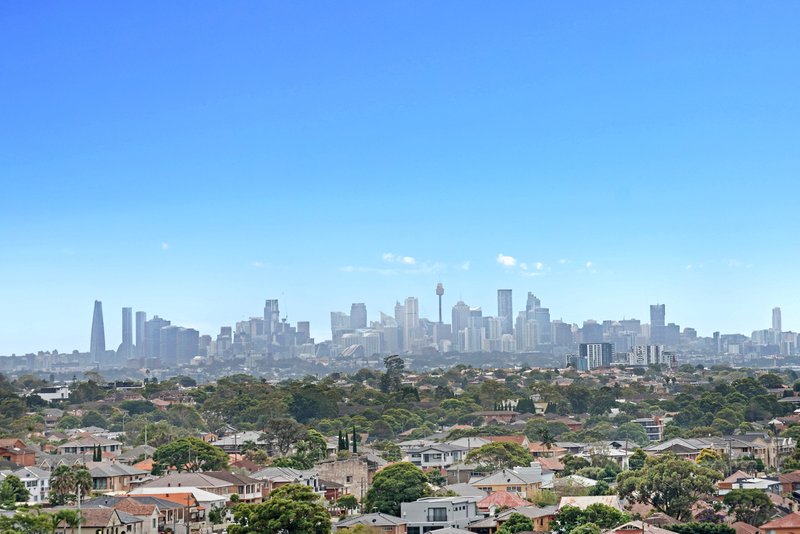Photo - 1005/12 Jack Brabham Drive, Hurstville NSW 2220 - Image 1