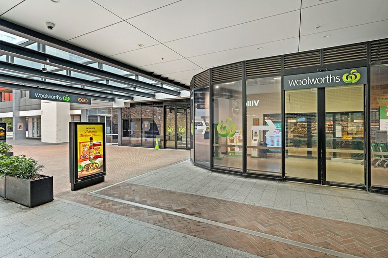Photo - 1005/12 Jack Brabham Drive, Hurstville NSW 2220 - Image 9