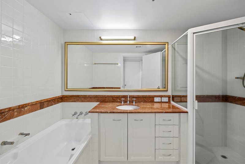 Photo - 1005/132 Alice Street, Brisbane City QLD 4000 - Image 10