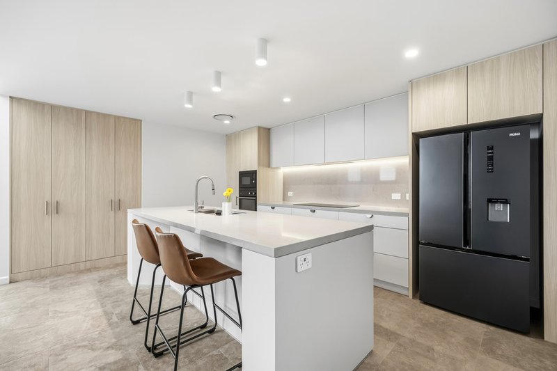 Photo - 1005/18 Spitfire Banks Drive, Pelican Waters QLD 4551 - Image 2