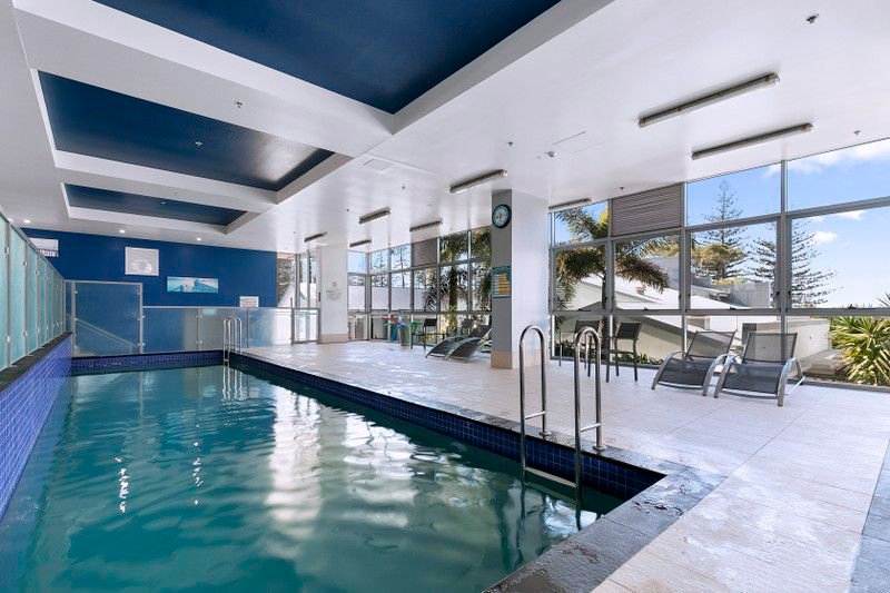 Photo - 1005/185 Redcliffe Parade, Redcliffe QLD 4020 - Image 2