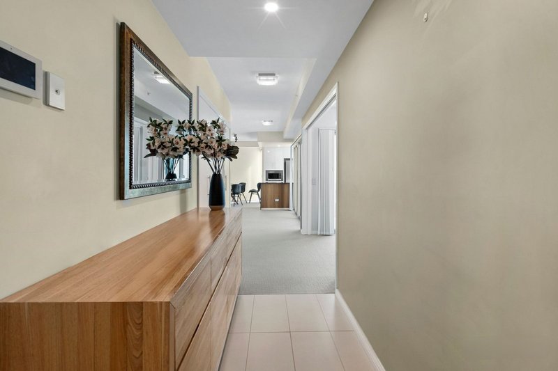 Photo - 1005/185 Redcliffe Parade, Redcliffe QLD 4020 - Image 15