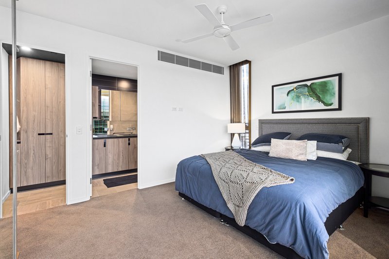 Photo - 1005/25 Shafston Avenue, Kangaroo Point QLD 4169 - Image 5