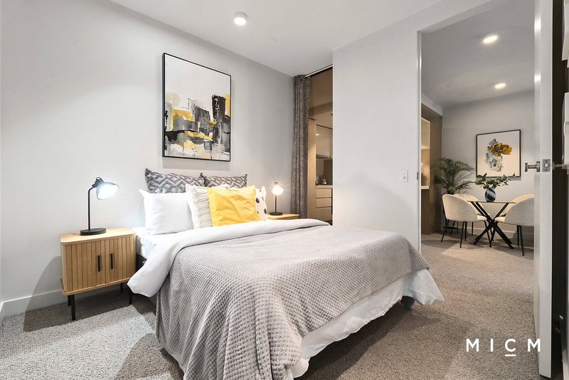 Photo - 1005/33 Mackenzie Street, Melbourne VIC 3000 - Image 7