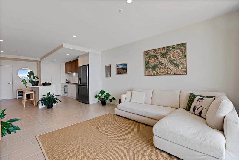 Photo - 1005/9 Market Lane, Maroochydore QLD 4558 - Image 12