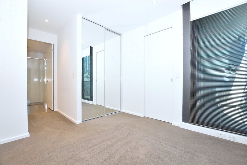 Photo - 1006/151 City Road, Southbank VIC 3006 - Image 10
