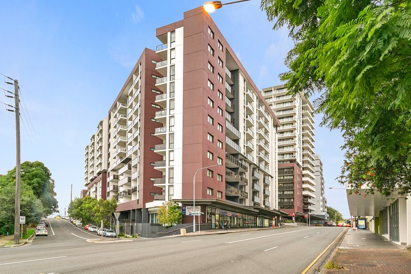 Photo - 1006/1B Pearl Street, Hurstville NSW 2220 - Image 8