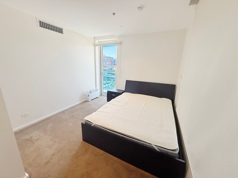 Photo - 1006/271-281 Gouger Street, Adelaide SA 5000 - Image 6