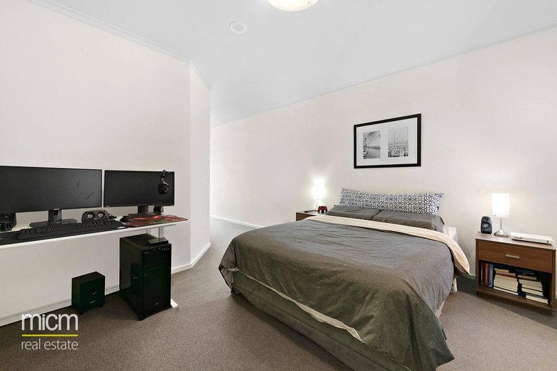 Photo - 1007/180 City Road, Southbank VIC 3006 - Image 6