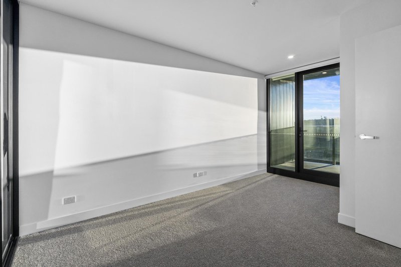 Photo - 1007/2 Furzer Street, Phillip ACT 2606 - Image 9