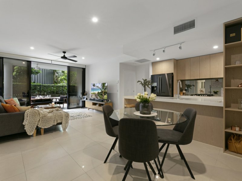 Photo - 1007/21 Ross Street, Benowa QLD 4217 - Image 2