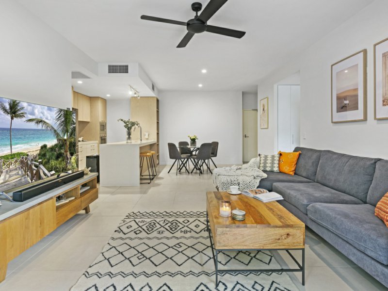 Photo - 1007/21 Ross Street, Benowa QLD 4217 - Image 10