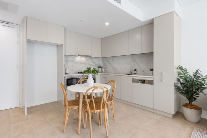 Photo - 1007/3 Blake Street, Kogarah NSW 2217 - Image 5