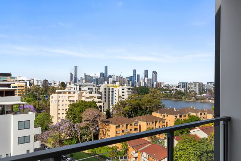 Photo - 1007/6 Land Street, Toowong QLD 4066 - Image 3