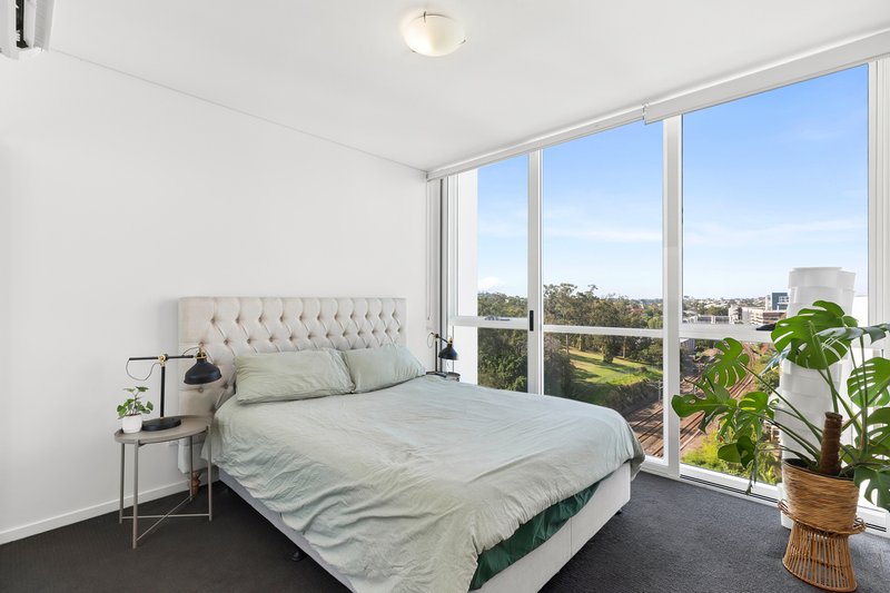 Photo - 1007/6 Land Street, Toowong QLD 4066 - Image 6