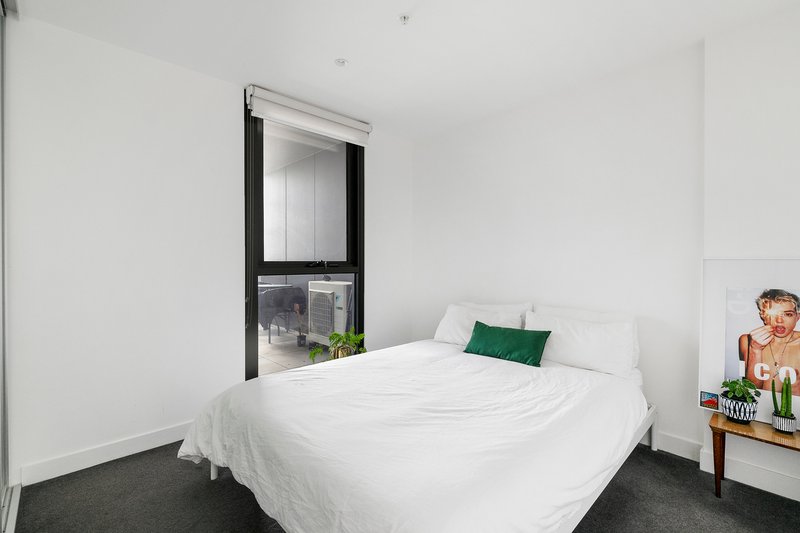 Photo - 1008/288 Albert Street, Brunswick VIC 3056 - Image 5