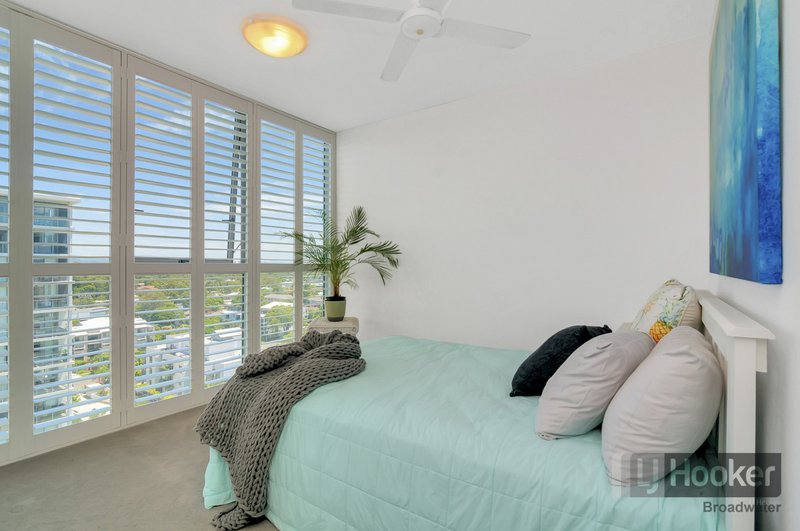 Photo - 1008/378 Marine Parade, Labrador QLD 4215 - Image 10