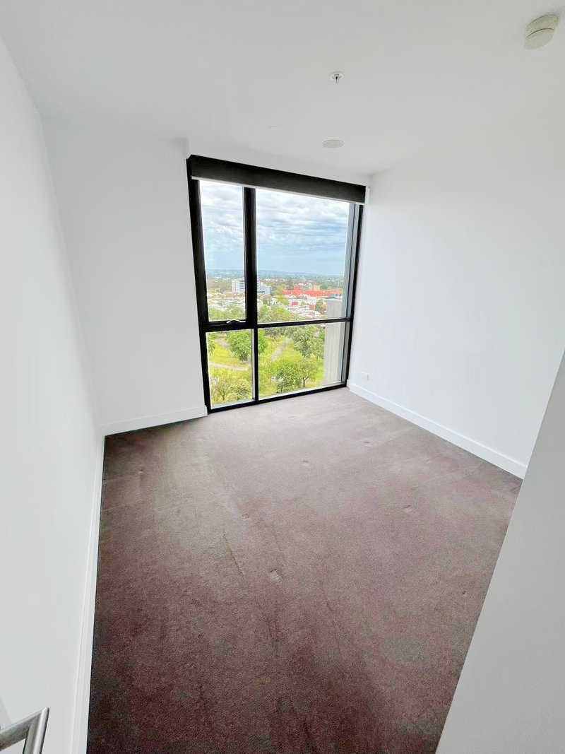 Photo - 1009/156 Wright Street, Adelaide SA 5000 - Image 5