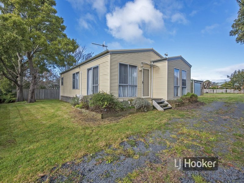 100A Inglis Street, Wynyard TAS 7325