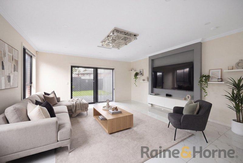 Photo - 100B Audley Circuit, Gregory Hills NSW 2557 - Image 2