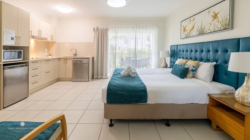 Photo - 101-102/1 Beaches Village Circuit, Agnes Water QLD 4677 - Image 5