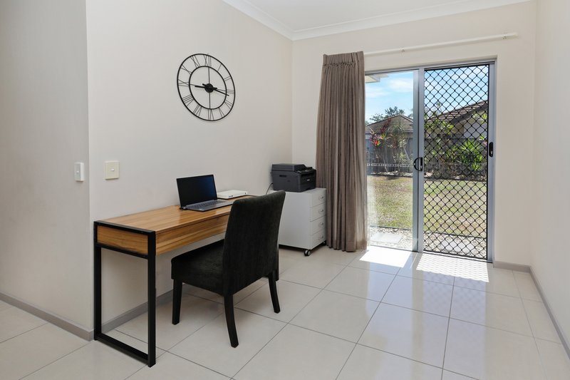 Photo - 10/1-11 Paradise Palms Drive, Kewarra Beach QLD 4879 - Image 9