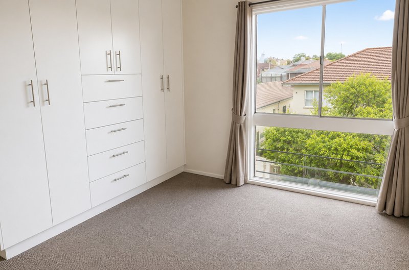 Photo - 10/1-3 Day Street, Leichhardt NSW 2040 - Image 4