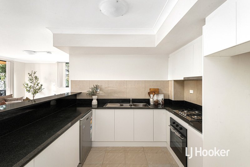 Photo - 10/1-4 The Crescent, Strathfield NSW 2135 - Image 2
