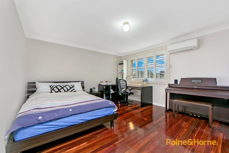 Photo - 10/1-5 Busaco Road, Marsfield NSW 2122 - Image 5