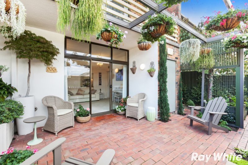 Photo - 10/1-7 Argus Street, Cheltenham VIC 3192 - Image 6