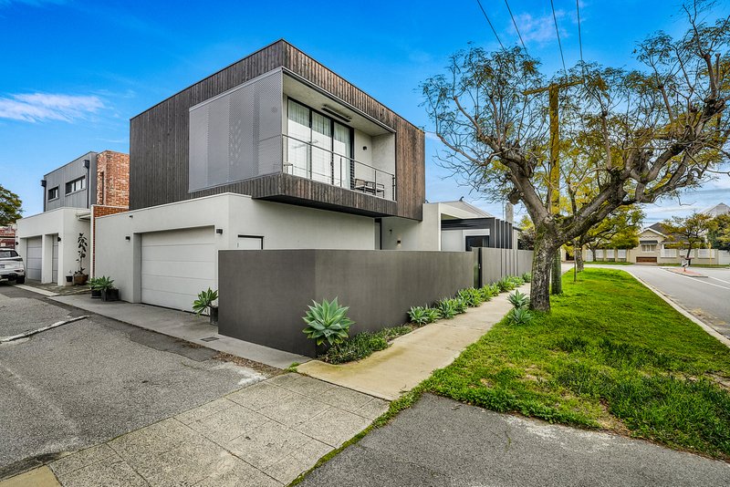 Photo - 101 Anzac Road, Mount Hawthorn WA 6016 - Image 2