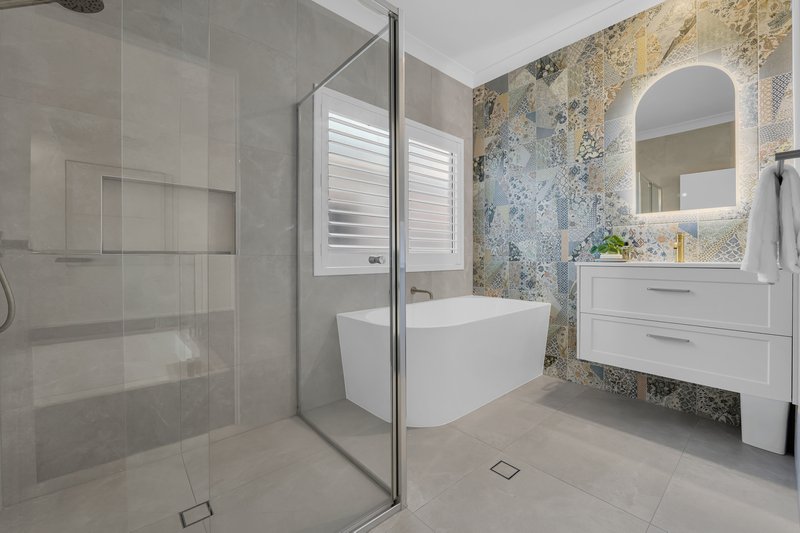 Photo - 101 Borden Street, Sherwood QLD 4075 - Image 19
