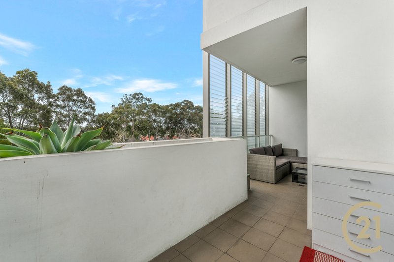 Photo - 10/1 Browne Parade, Warwick Farm NSW 2170 - Image 8