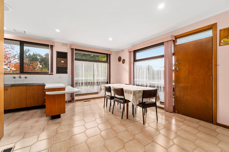 Photo - 101 Burwood Highway, Burwood East VIC 3151 - Image 3