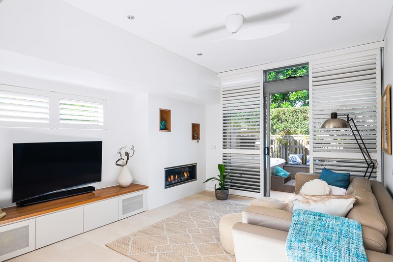 Photo - 10/1 Cerretti Crescent, Manly NSW 2095 - Image 6